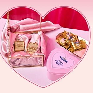 Chocolocket Necklace Set